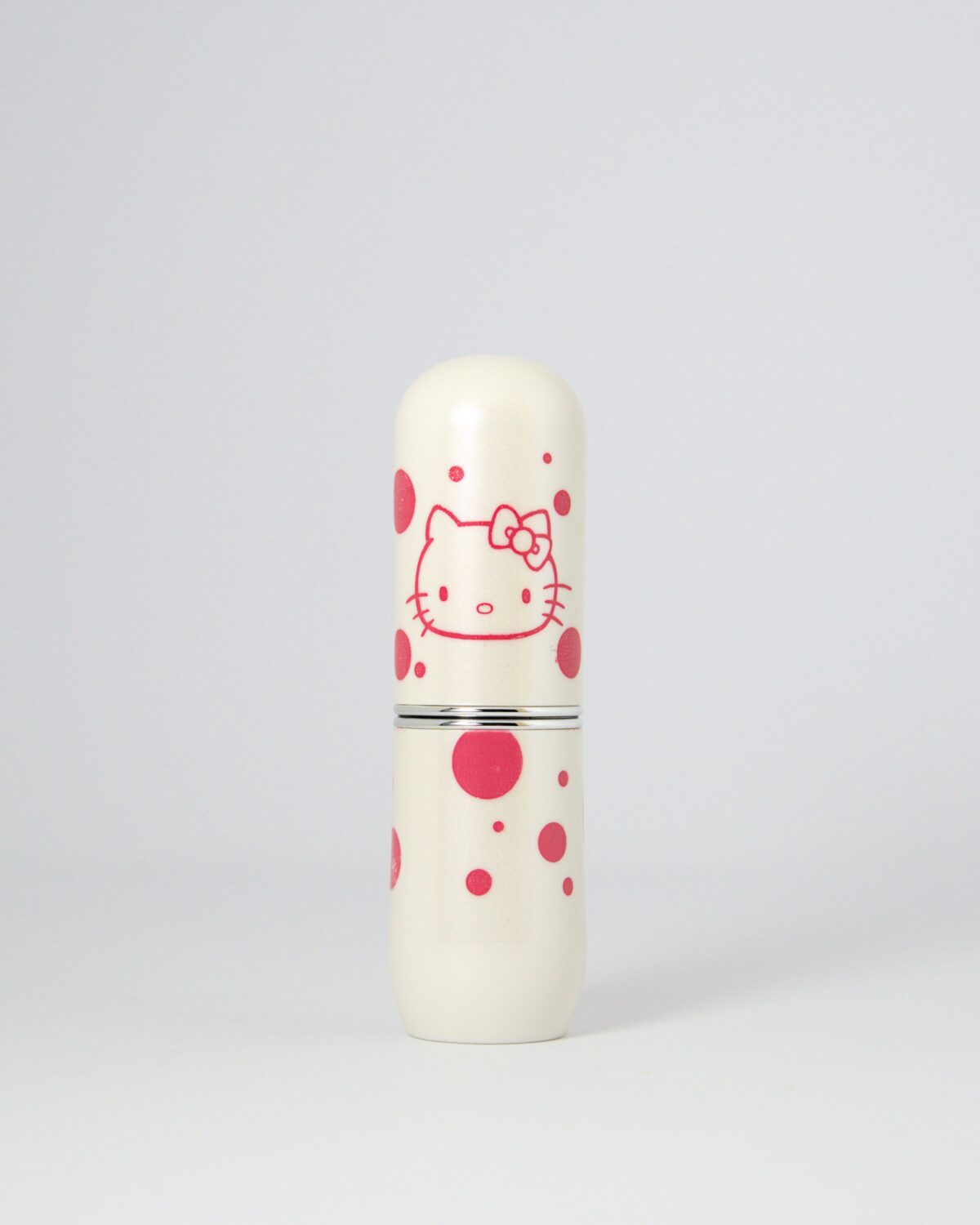 Hello Kitty huulepalsam maasikamaitseline